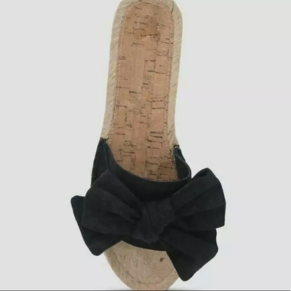 Slip on sandals - Picture 2 of 3